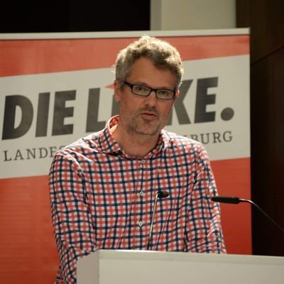 chroffi's profile picture. 