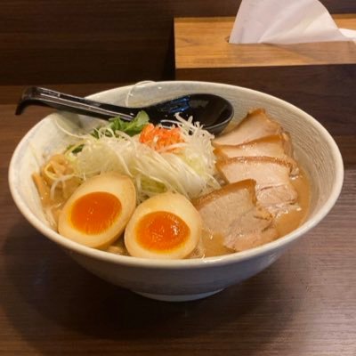 フォローバック98% ラーメン(など)専用🍜山形を中心に食べ歩いています。よろしくお願いします😋