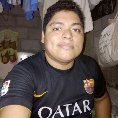 juliocesarelmas's profile picture. Vendedor de un almacén de ropa  joven tranquilo emprendedor