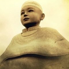 sanazuren's profile picture. むちむちの深淵の監視者