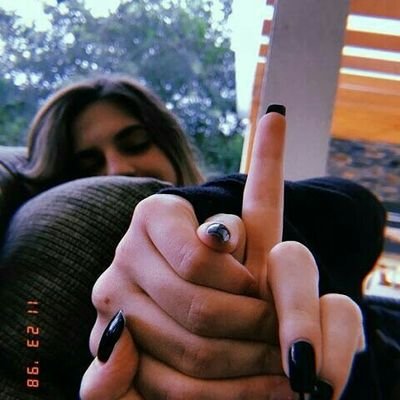 A coroa só e pesada para os fracos
