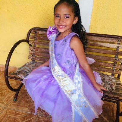 MaraChirinos19's profile picture. mis ñinas