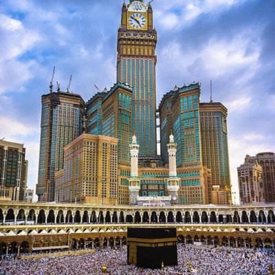 ‏‏اللهم  إن  في حسن تدبيرك ما يغنيني 
عن الحيل و في كرمك  ما هو فوق الأمل ..