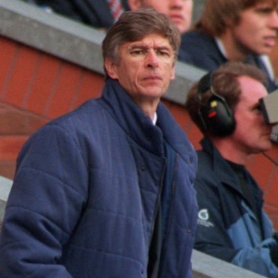 Sharing the latest Arsenal news, stats, videos, pictures & quotes. Most of the pictures posted are by @Stuart_PhotoAFC & @priceyd101