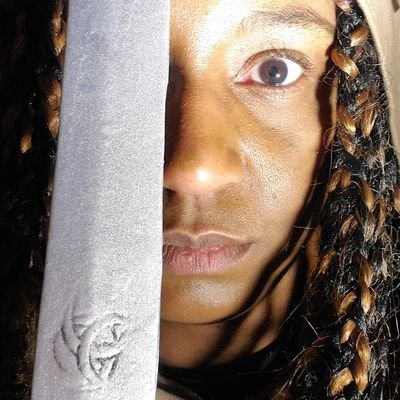 J/K/C dramaqueen📺 multi-fandom stan acct. 🤖lover of mecha 🧟♂️🧟♀️🧟 #twd 日本語OK
