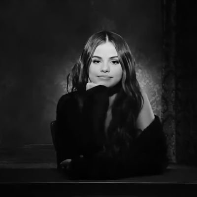 perfil dedicado à streams pra Selena 🖤🇧🇷
siga por favor