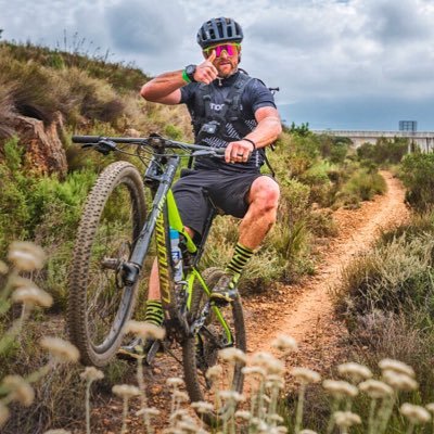 🎥📸 Family Man / Cycling Enthusiast / Wheelie Master. South African adventurer chasing dreams. @morvelosa