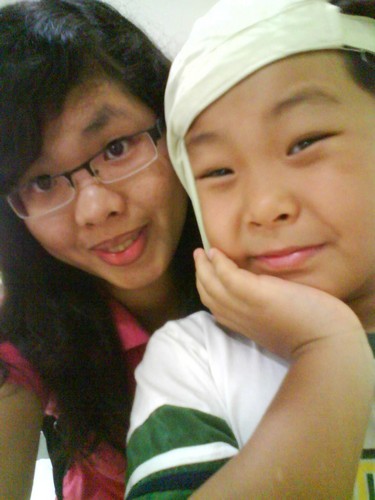 zefanyasriwati's profile picture. 