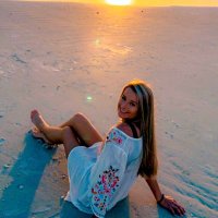 Katherine Harris ✭ (@katherine_h__) 's Twitter Profile