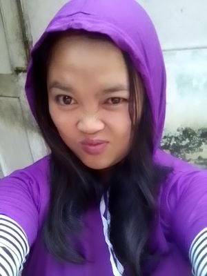 Aq adalah org yg suka berteman dg siapapun...
Anda sopan saya segan