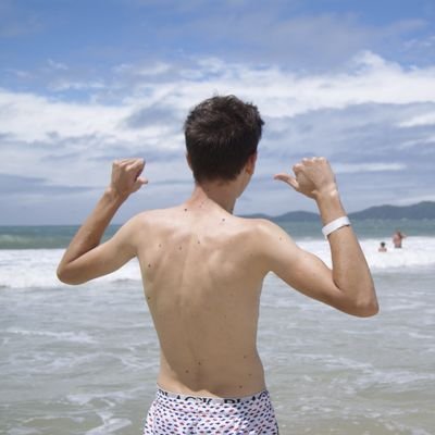 Mí corazón no late, regula!🚘🏍
22 Años 🎉
ING. Computación 📖
Misiones, Argentina🌎
🏕🛫🏀