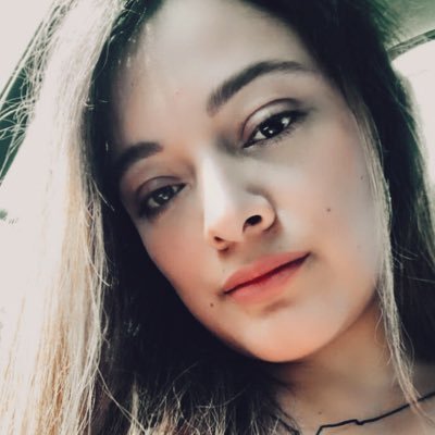 samllara's profile picture. Periodista...