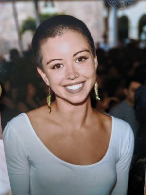 CarolynBeer6's profile picture. she/her