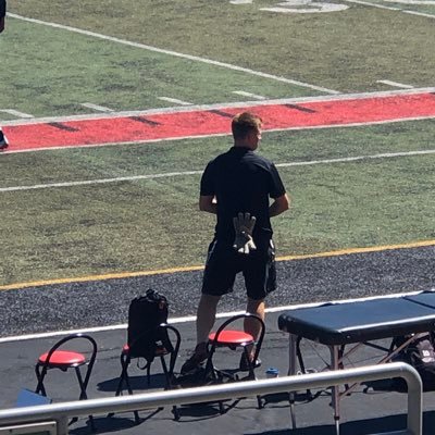 Coach_EthannD's profile picture. Goalkeeper coach for Men’s and Women’s soccer at @SOURaiders, youth coach at Rogue Valley Timbers. Contact: damatoe@sou.edu #raiderUP