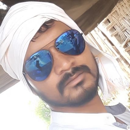 ArkaChandu's profile picture. Agriculture former.