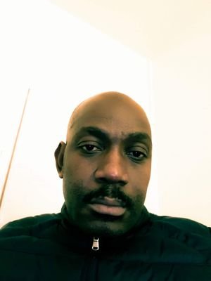 CharlyPresna's profile picture. Je suis un Musicien Autodidacte Mélomane Fan de Jazz Funk et Musique Latino Américain,j'ai déjà composé de la MUSIQUE auparavant recherches des collaborations