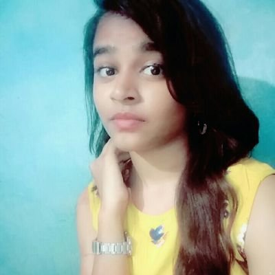 roshniyadav99's profile picture. moody,
foody,
be the real u,
yadav 😍