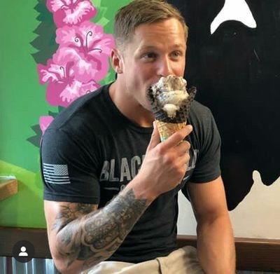 ThomasL87775158's profile picture. 👉👉 (Am here to have fun with friends)