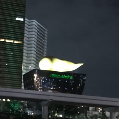 USxSZ9NTkaWJkiA's profile picture. 