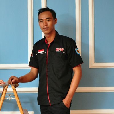 agussutomo112's profile picture. tak kenal maka tak sayank