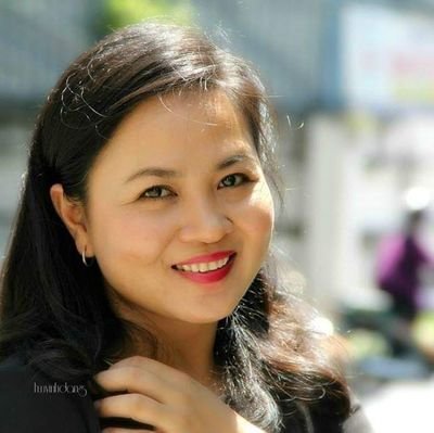 Former TV journalist from Vietnam, Australian Government Scholarship Scholar,  Journalism and Communication Lecturer.