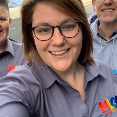 grapeygrapes's profile picture. rugby, singing, food, theatre, dogs, music, tv and prosthetics in no particular order