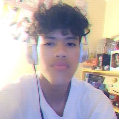 Patrick Kongpol 🇺🇲🇹🇭
Ballislife 🏀 ❄️
WCHS Basketball
Class of 20'////