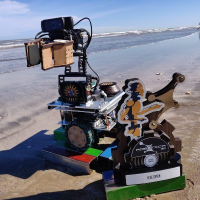 RoboticaUsta's profile picture. Cuenta no oficial del Grupo de Estudio y Desarrollo en Robótica - GED de la Universidad Santo Tomás.
Facebook: Robótica Usta
Instagram: robotica_usta