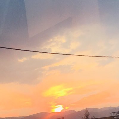 azin121212's profile picture. 