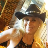 Karen Sams - @KarenSams16 Twitter Profile Photo