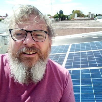 TochiMoreno's profile picture. Ingeniero en electrónica. Especialista en energía solar. director de ingeniería ☉ LUXIS S. A.