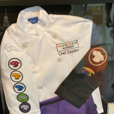 teaching the joy of cooking to children and teens in metro Atlanta. visit us today!