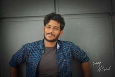 Enfield_Deepak's profile picture. I'm just a stupid common man of this republic 🇮🇳