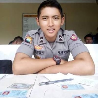 AnjasKomarudin's profile picture. penjaga panggil lima polri