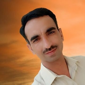 نیند آئے گی تو اسطرح سوئیں گے...
ہم کو جگانے کیلے لوگ روئیں گے....😓