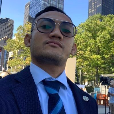 samndoyo's profile picture. ( Agricultural Entrepreneur, Freelance Model, Writer, Painter, Sustainability Manager )