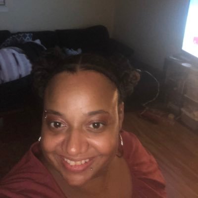 grumpybear1978's profile picture. 