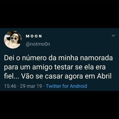 um velho punk, esquerdopata, a culpa não é minha eu votei no professor .