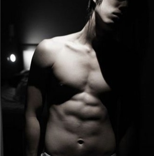 M/Second ID/일탈/부드러움/SEX?/성공/관심없는분 언팔/여자/담배/여행/tought/weeds/threesome