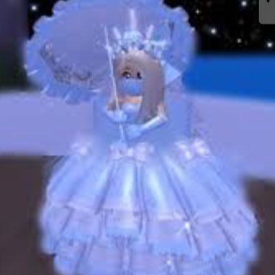 FanPiettra's profile picture. is a BiGggg fan of Leah Ashe and Megon plays and more is biggg fan  royal high and adopt me 🤩🤩🤩🤩🤩😜