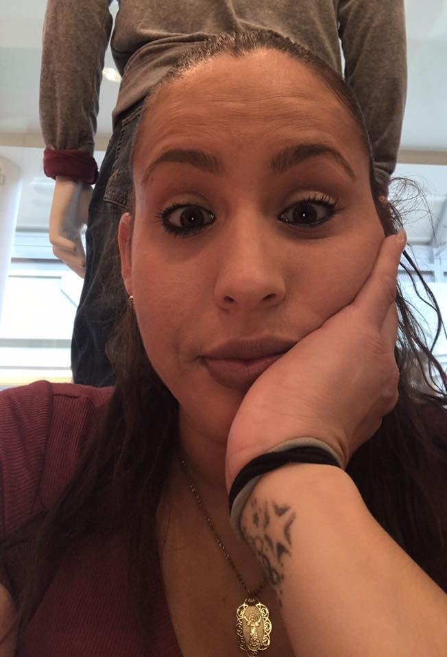 JulianaTus's profile picture. cool and easy