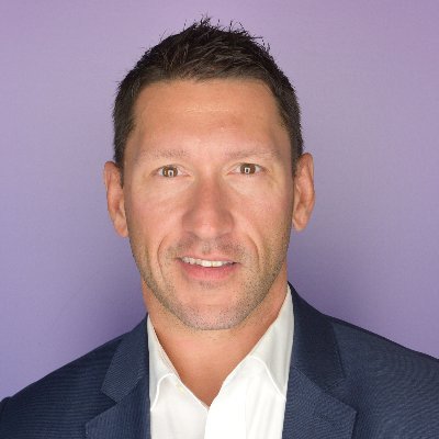 DavidBussin's profile picture. Sr. Director #retail @cardlytics, @xGoogler, xPIQ,  Husband, Father, Son, Brother. Thinker, Leader, Explorer, Trainspotter #giants #trancefamily