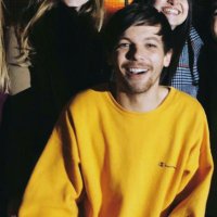 Lisanne (@tomlinbangers) 's Twitter Profile