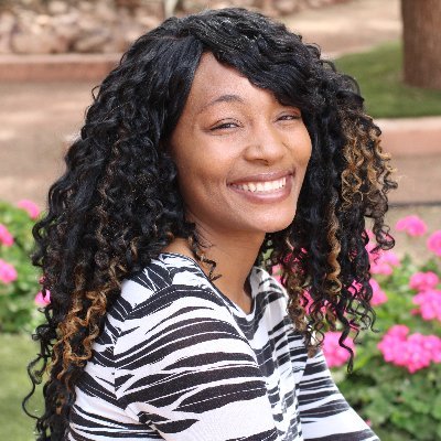 Tamika is an educator and motivational speaker. Through Savvy Pen she extends learning beyond the classroom with public programming and strategic partnerships.