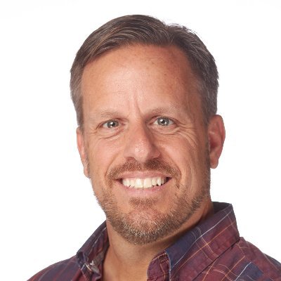 Senior Corporate Communications professional with strong background in the tech and cloud software space. Also, an ASU Sun Devil fan and travel enthusiast!
