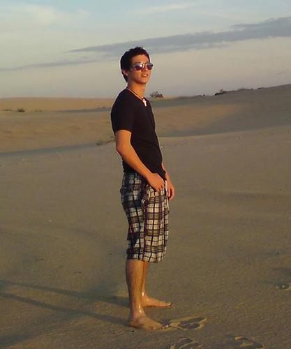 AmusSes's profile picture. 