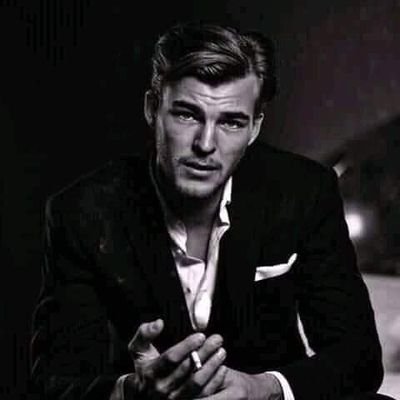 wallid_nader's profile picture. كل قلوب الناس جنسيتي فلتسقطو عني جواز السفر