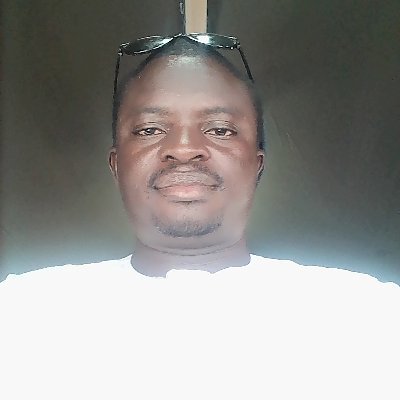 Opeyemi07791701's profile picture. Simple