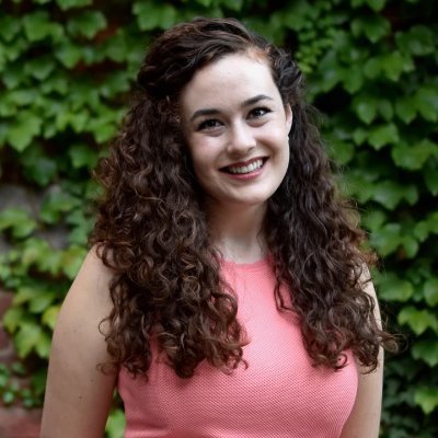 dramaturg & theater maker. yale drama. views are the woman behind the yellow wallpaper’s. she/her.