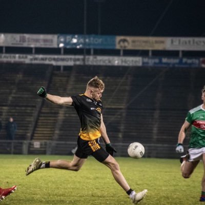 St Kieran’s GAA 🏐 MSc Physioterapy Graduate 2019 🎓”The Greatest Pleasure In Life Is Doing What People Say You Cannot Do”
